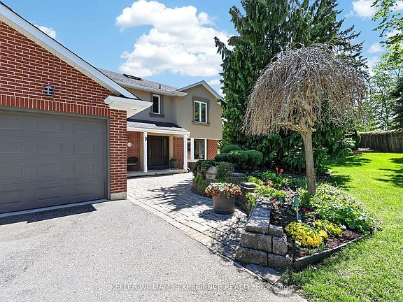 4th image of 76 Royal Oak Dr