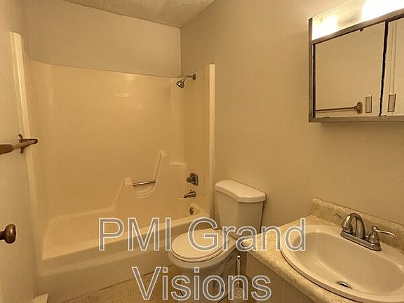 4th image of 24 Buchanan Ct Unit 14