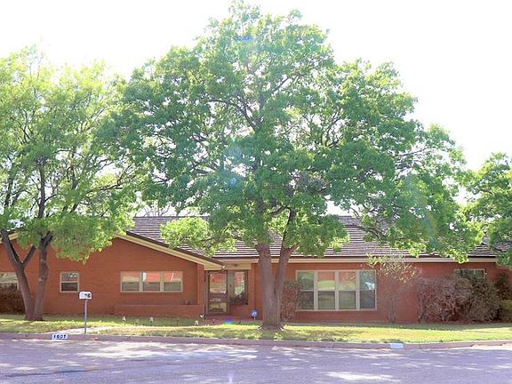 2nd image of 1607 Santa Fe Ave