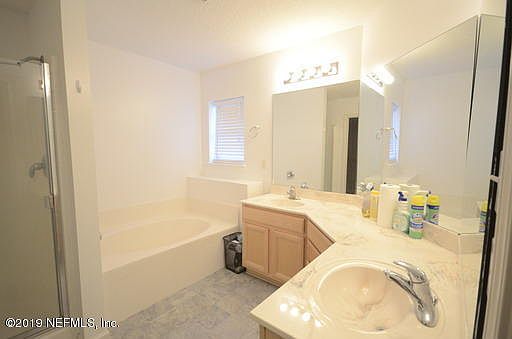 3rd image of 14145 E Crestwick Dr