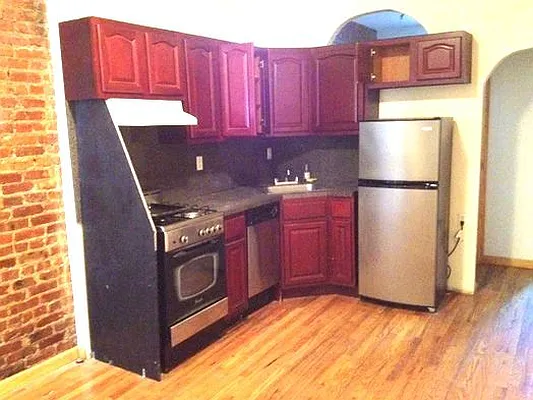 Rented by Simply Brooklyn Realty Inc | media 9