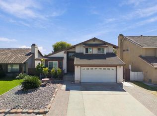 7711 Canyon Point Ln, San Diego, CA 92126