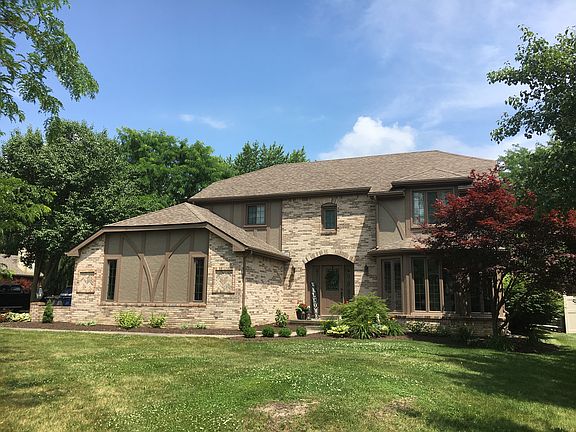 2nd image of 421 Berkshire Dr