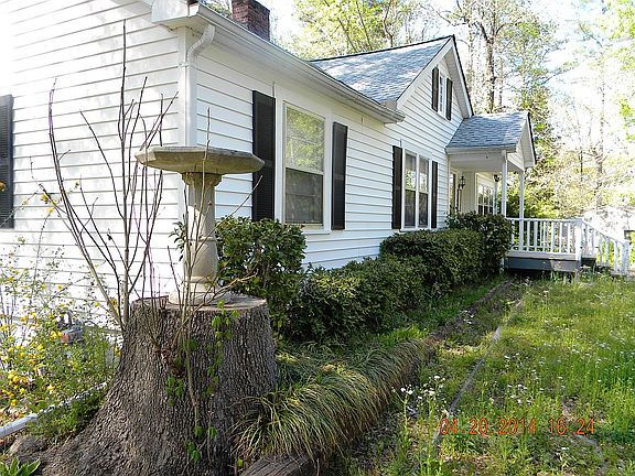 4th image of 233 Wildwood Cir