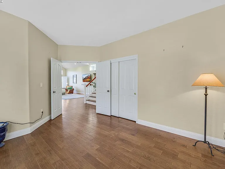 2571 Cherry Hills Dr — Photo 13