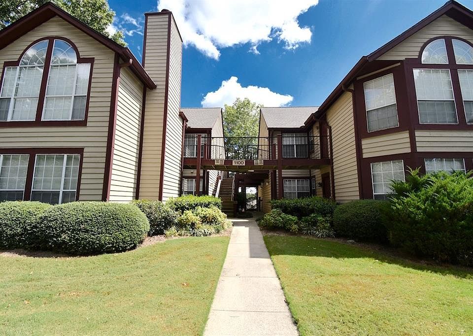 1st image of 1117 Sandy Lane Dr