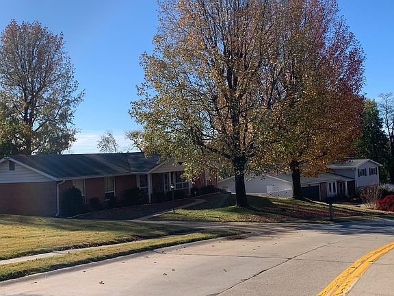 4th image of 3520 Taylor Ave
