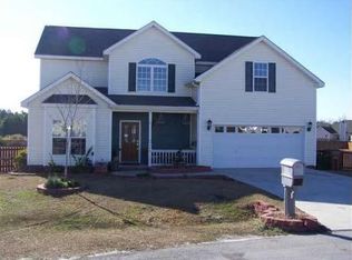206 Weeping Hollow Ct, Jacksonville, NC 28546