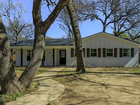 811 Waggoner Dr, Arlington, TX 76013