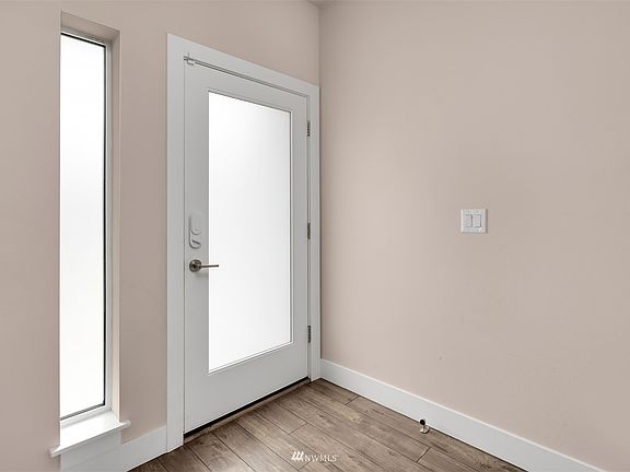 3rd image of 24817 123rd Pl SE
