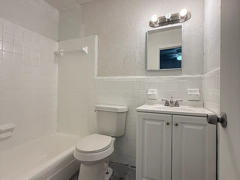 1512 Annex Ave — Photo 9