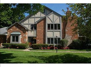 494 Camby Ct, Greenwood, IN 46142