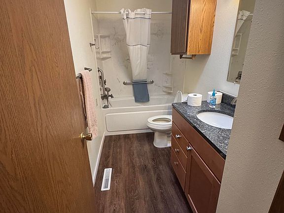 4th image of 5712 Meadow Rdg