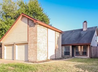 3642 Storm Creek Dr, Houston, TX 77088