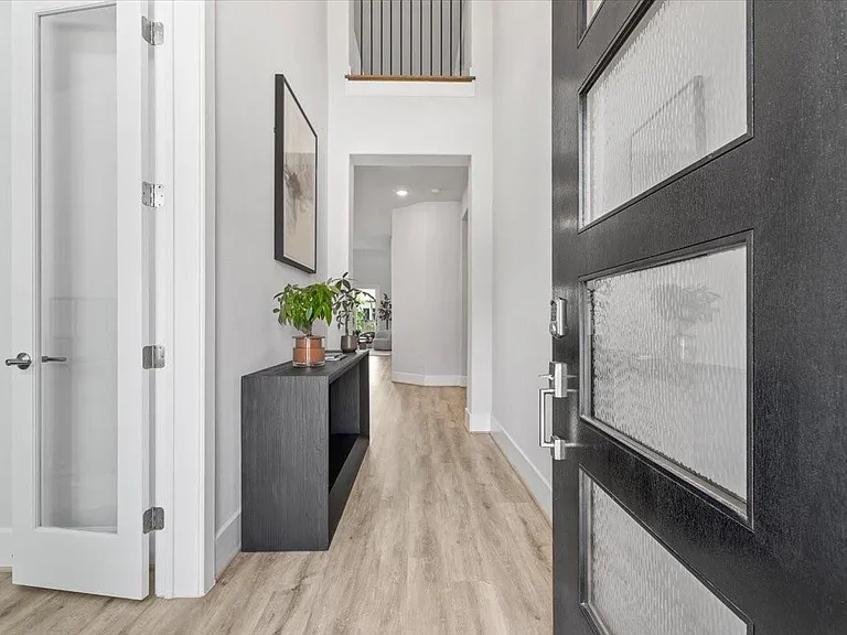 28 Clearview Terrace Pl — Photo 9