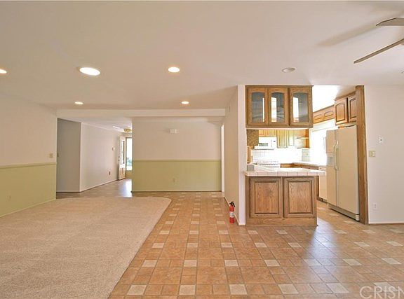 4th image of 26389 Oak Plain Dr