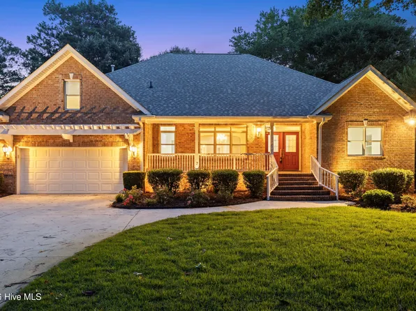 3226 Beaver Creek Drive SE, Southport, NC 28461