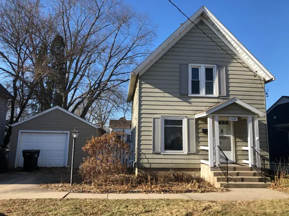 1318 Bluff St, Beloit, WI 53511