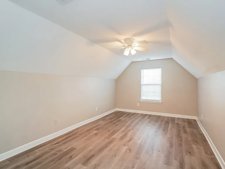 406 Bonita Pkwy — Photo 14