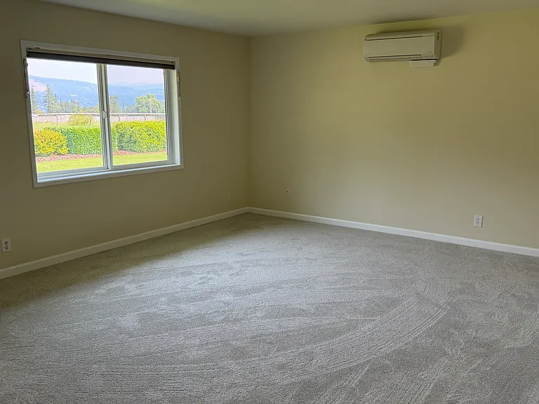 3837 Fairview Dr #3 — Photo 6