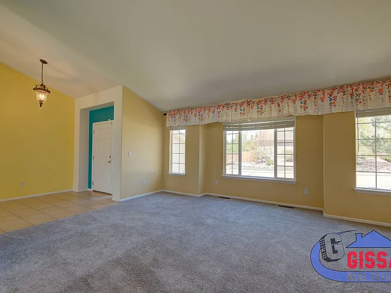 705 Witchhazel Ct — Photo 10