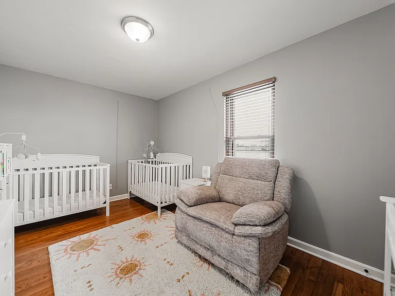 1906 Willoway Cir S — Photo 16