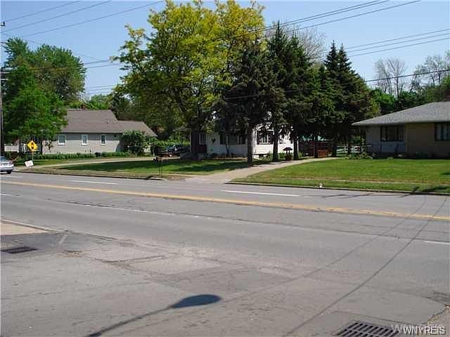 1st image of 2941 William St