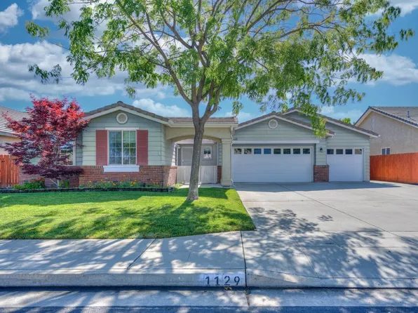 1129 Megan Ave, Clovis, CA 93611