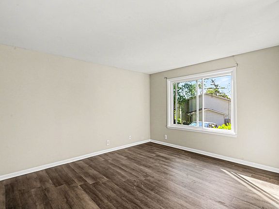 4th image of 4958 Edmondson Pike #23