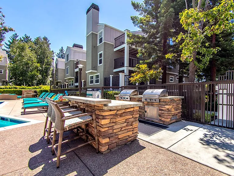 Sofi Sunnyvale — Photo 26