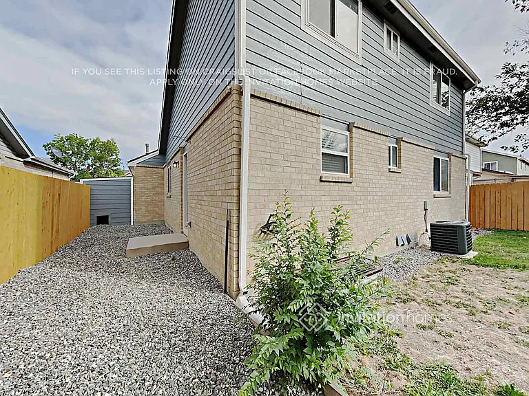 12193 Monaco Dr — Photo 14