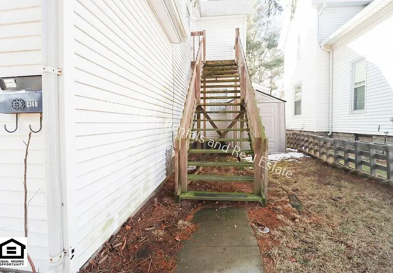236 S Grant St #D — Photo 3