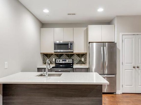 2nd image of 1214 N 5th St #24