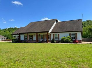 10 Four Oaks Ln, Charlotte, AR 72522