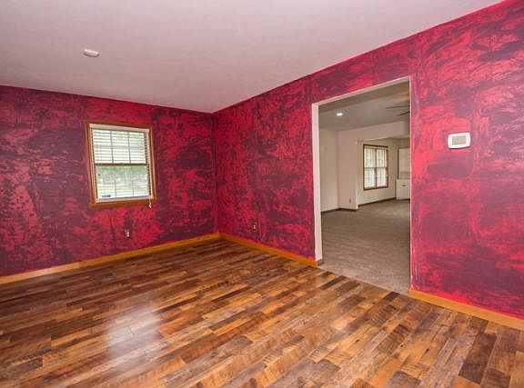 2nd image of 1386 Stone Ct