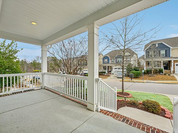 3rd image of 316 Rapport Dr