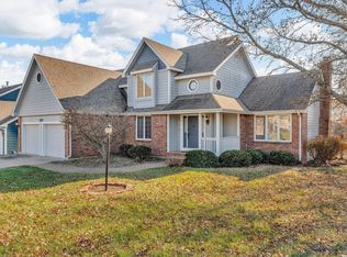 1168 Parkside Cir, Lawrence, KS 66049