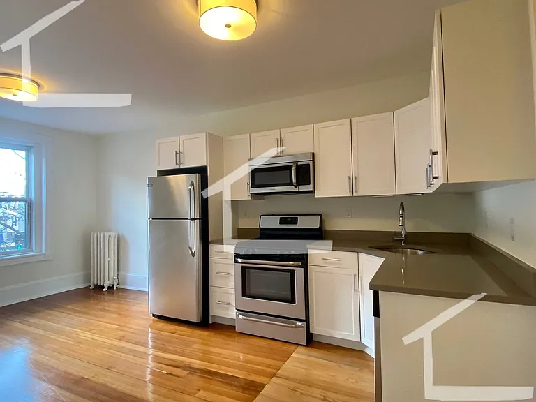 85 Harvard Pl #L20 — Photo 11