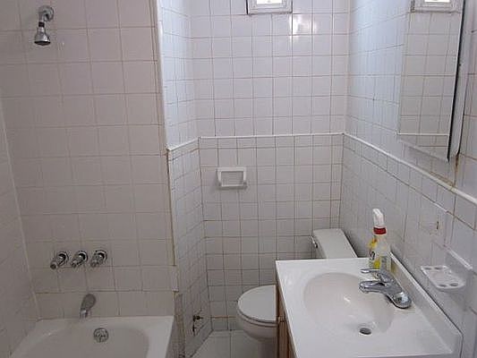5th image of 572 E New York Ave #1F
