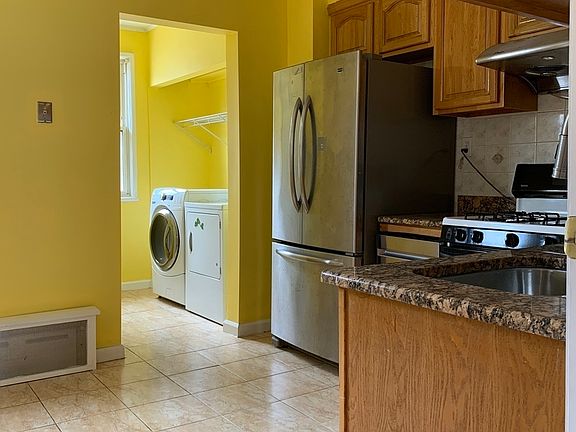 4th image of 69-40 Loubet St #12