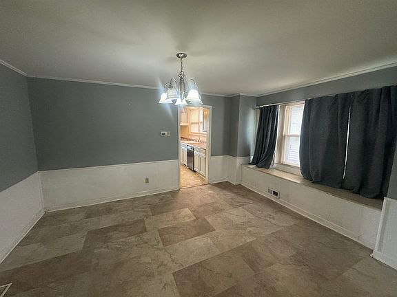 5th image of 710 E 9th Ave