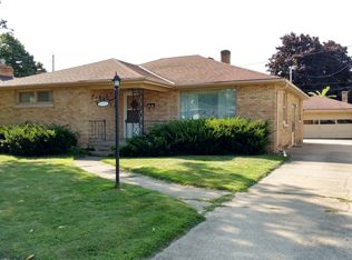 1137 E Marquette St, Appleton, WI 54911