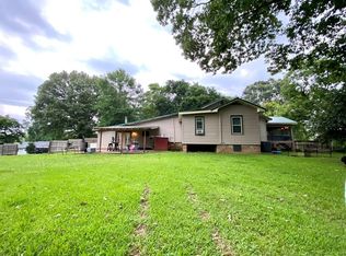 154 State Highway 24 St, Woodville, MS 39669
