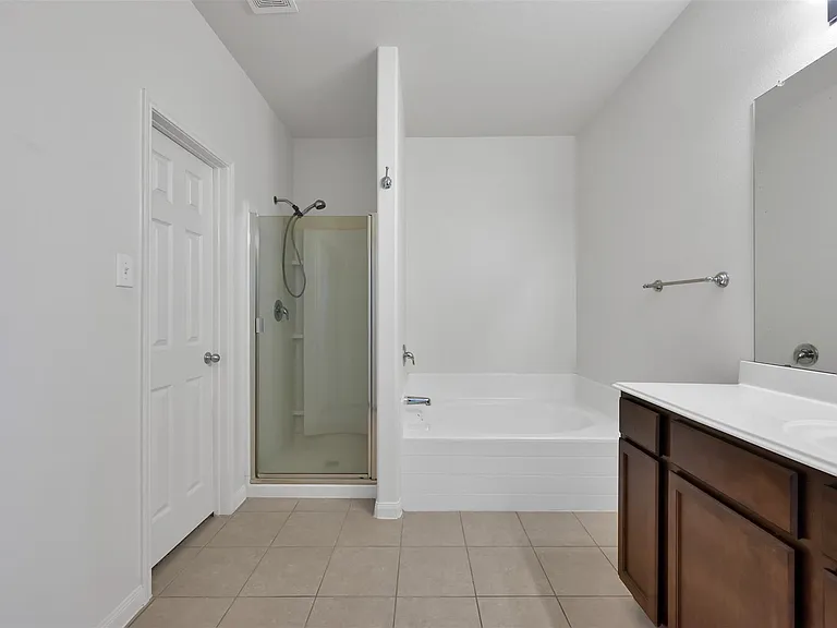 30719 W Lost Creek Blvd — Photo 14