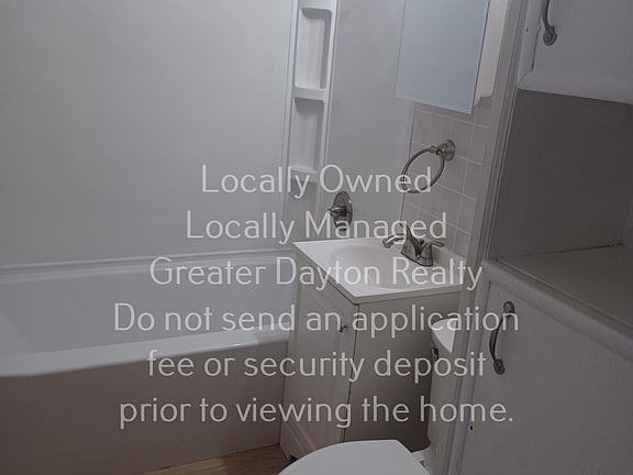 4th image of 232 E Circle Dr