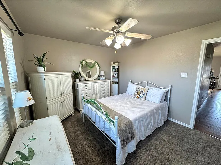 374 Miss Ellie Ln — Photo 15
