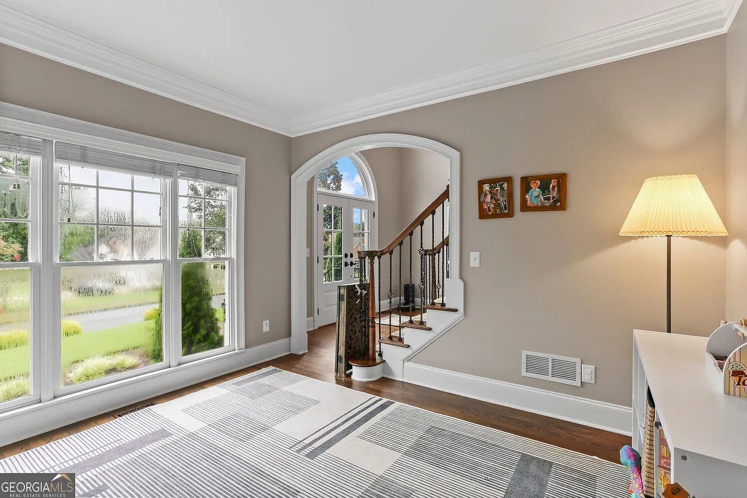 5 bed, 5.0 bath, 5320 sqft, $4,700 — Photo 4