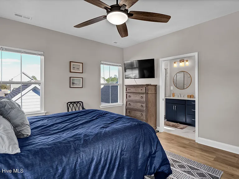 5201 Frying Pan Row — Photo 15