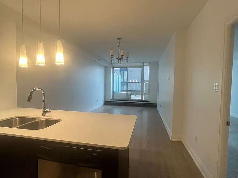 15 Maple Ave #1205 — Photo 4
