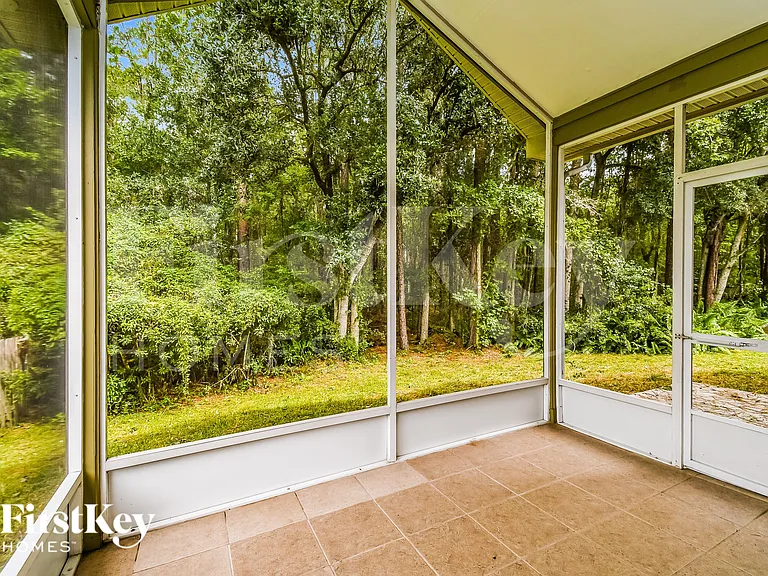 2132 Pebble Creek Ln — Photo 8